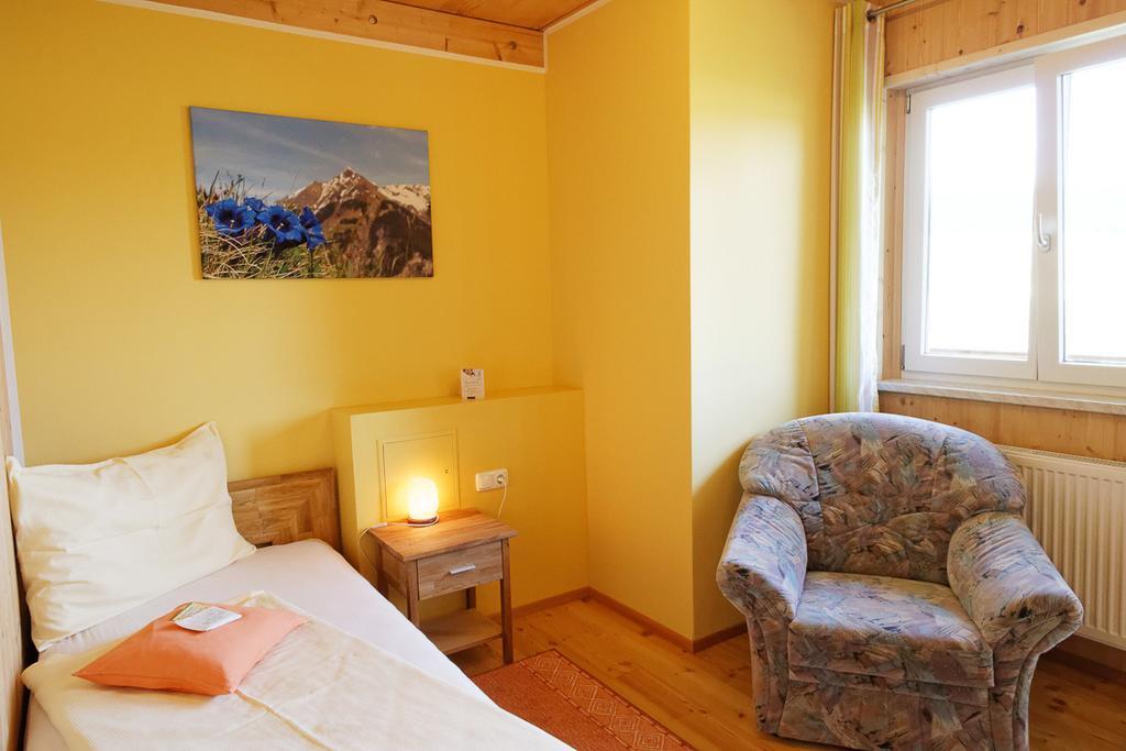 Hildegard Naturhaus Kirchberg bei Mattighofen Luaran gambar